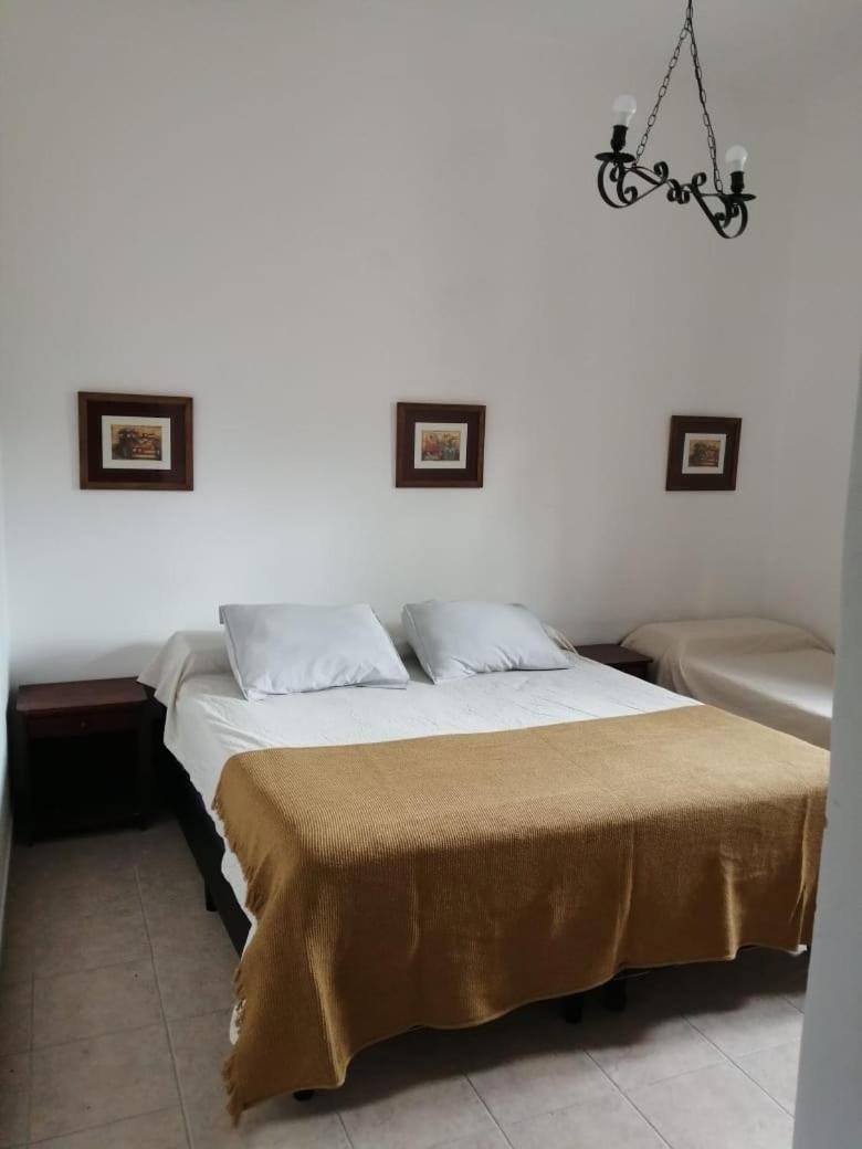 Casa Alvarado Hostel Salta Zimmer foto